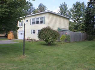 138 Log City Rd, Amsterdam, NY 12010