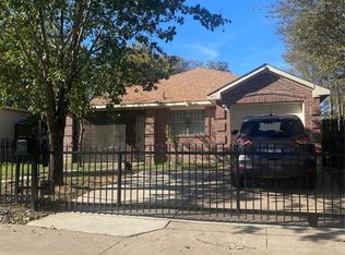 2419 Scotland Dr, Dallas, TX 75216