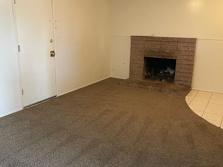 205 Yukon Ave — Photo 2