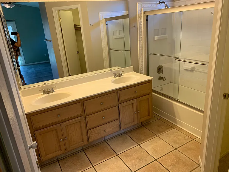 584 Ariel Ct — Photo 8