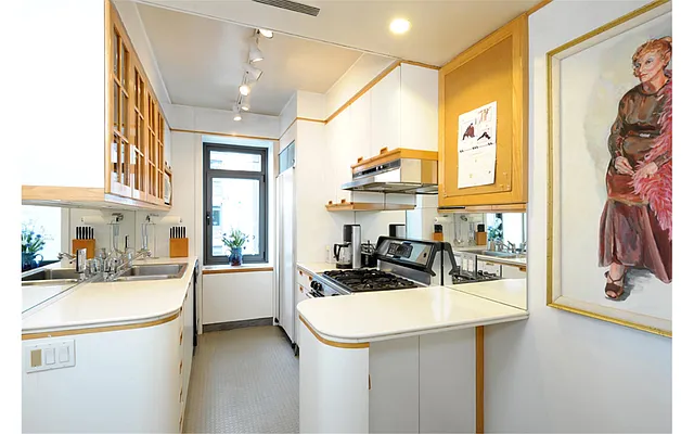 Sold by Douglas Elliman | media 47