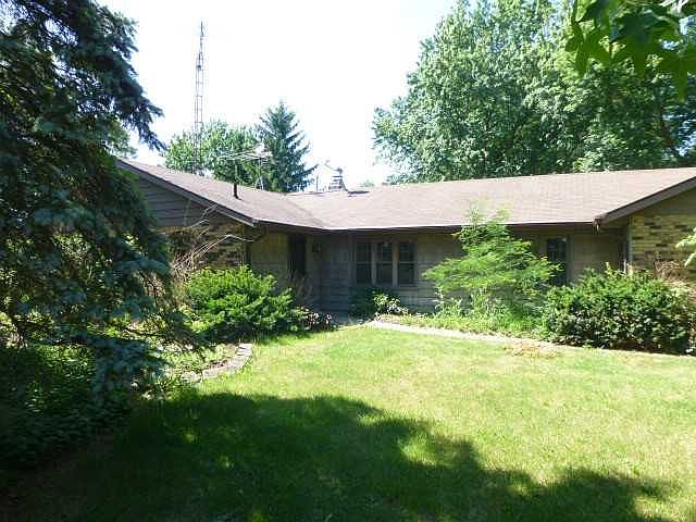 1st image of 25089 Ella St