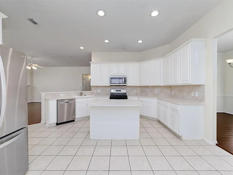 10603 White Bridge Ln — Photo 10