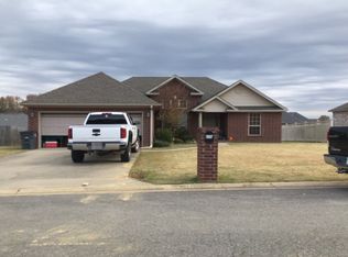 62 Rebecca Ln, Searcy, AR 72143