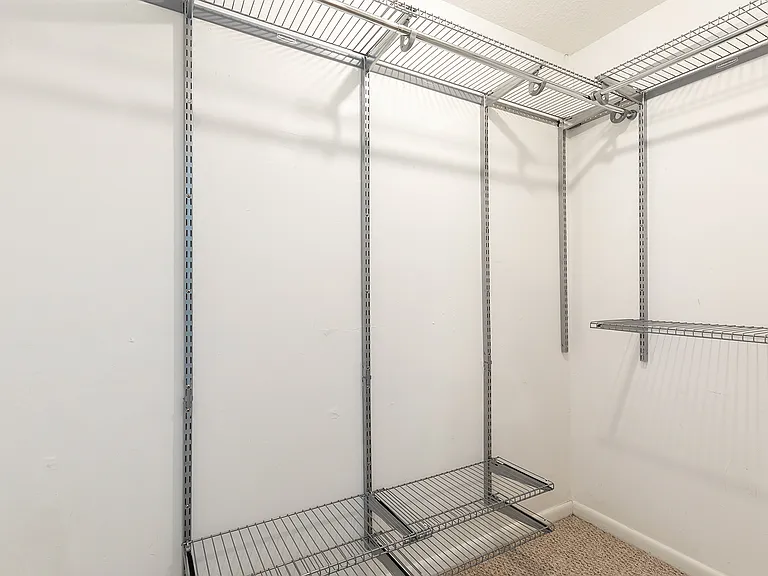Walk-in closet