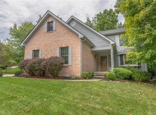 861 Deer Run Rd, Dayton, OH 45459