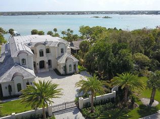 34 E High Point Rd, Sewalls Pt, FL 34996