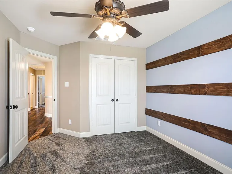 6929 Sandshell Blvd — Photo 18