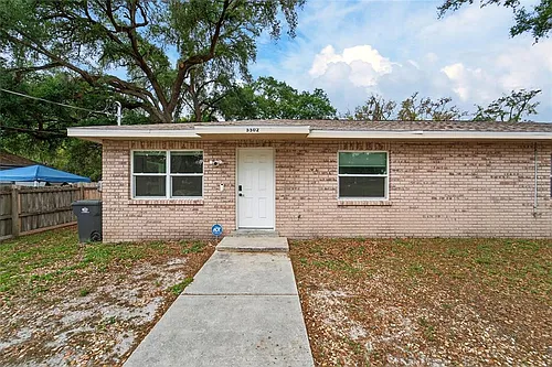 5502 Peach Ave Photo 1