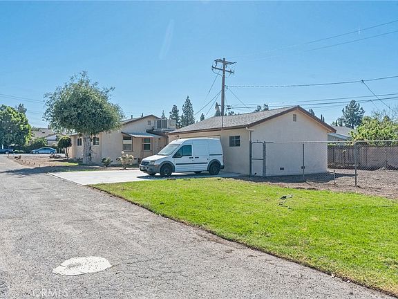 4th image of 903 Las Lomas Rd