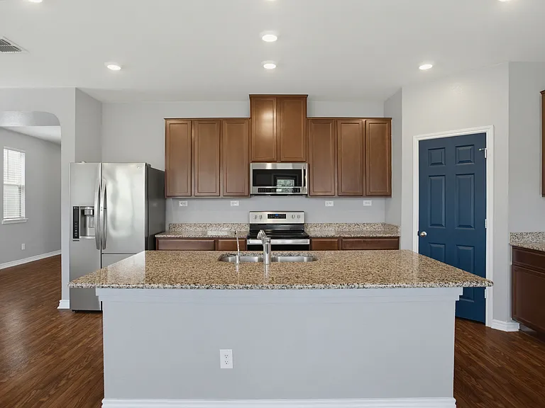 3139 Old Almonte Dr — Photo 4