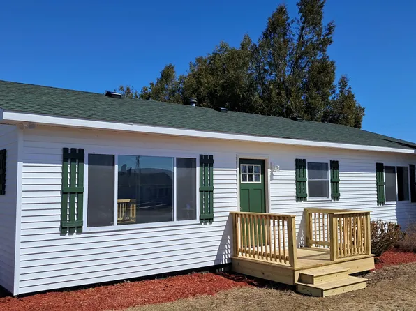 20528 Forest St, Onaway, MI 49765