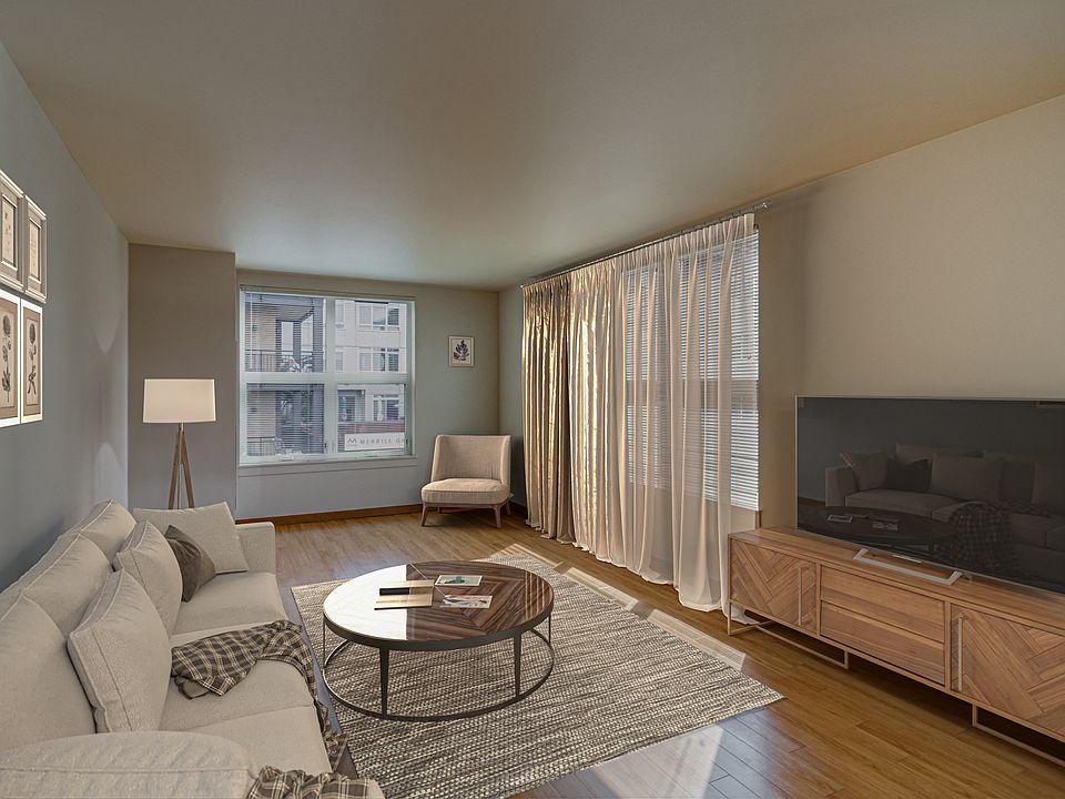 1st image of 11 Main St S #317