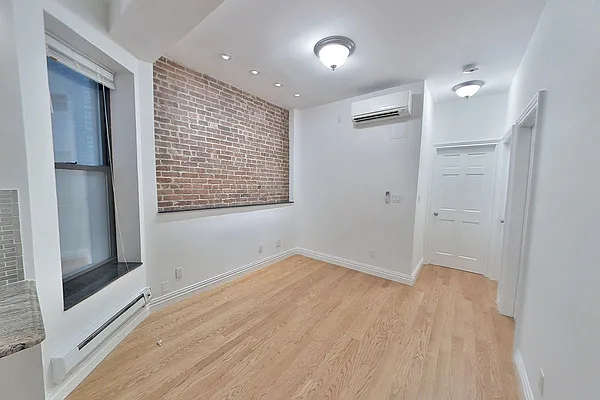 Rented by CitySites Real Estate Group | media 13