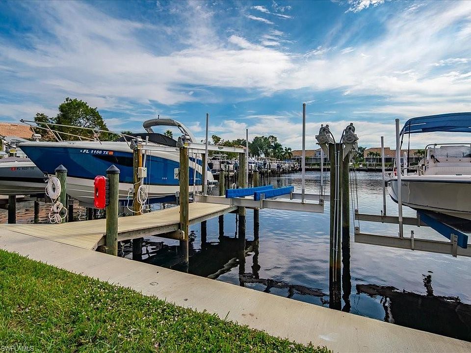 1st image of 275 Cays DR #2204