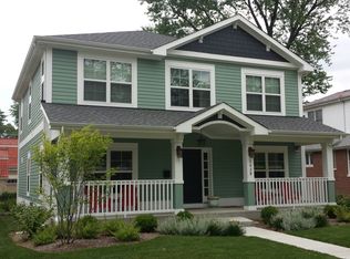 1428 S Crescent Ave, Park Ridge, IL 60068