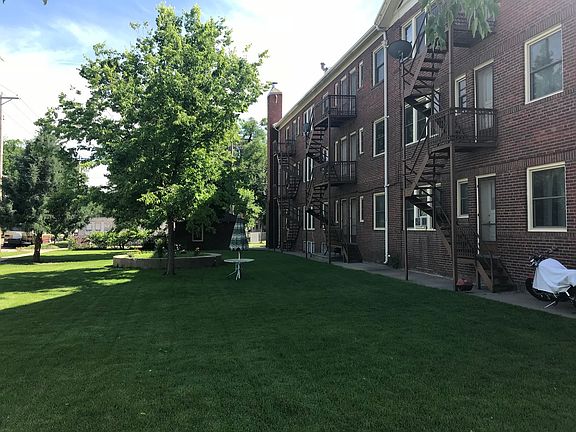 2nd image of 205 Lincoln St APT 23