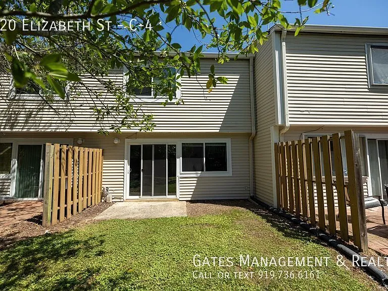 220 Elizabeth St #C4 — Photo 24