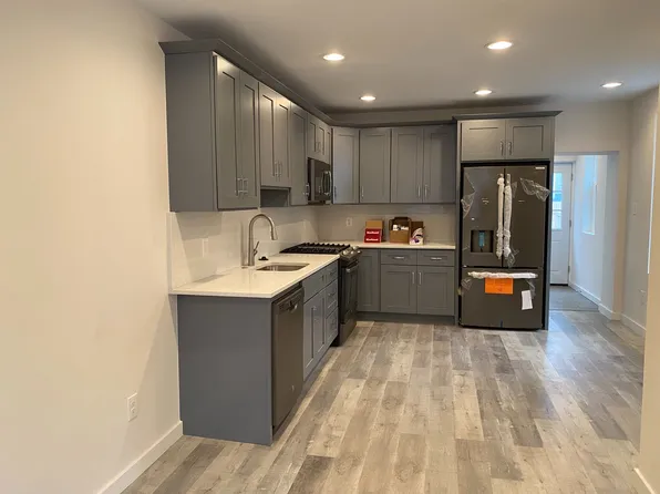 2609 Almond St, Philadelphia, PA 19125