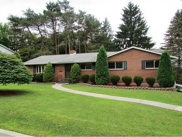 1st image of 3716 Wildwood Dr