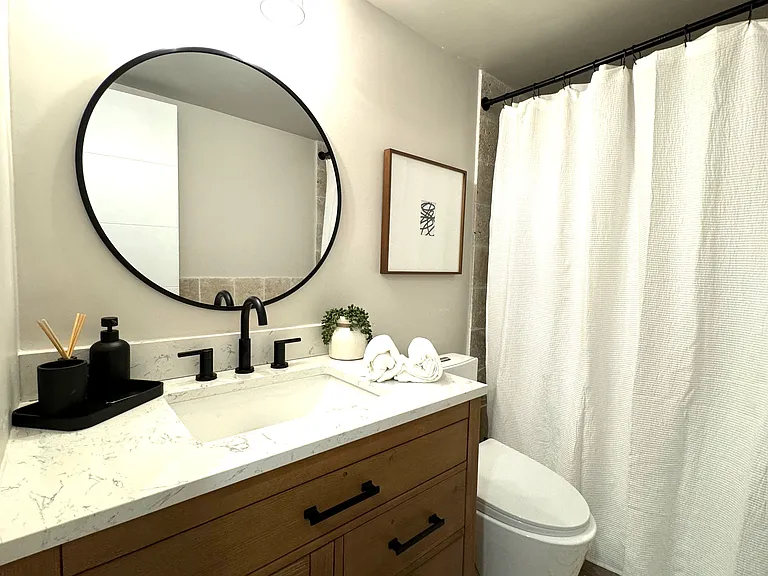 5555 Collins Ave #16V — Photo 20