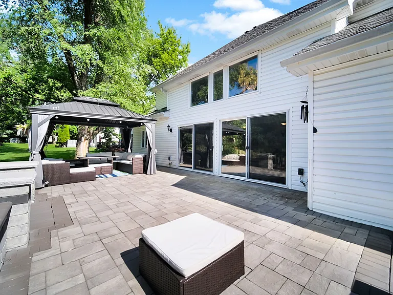2518 Adamsway Dr — Photo 50