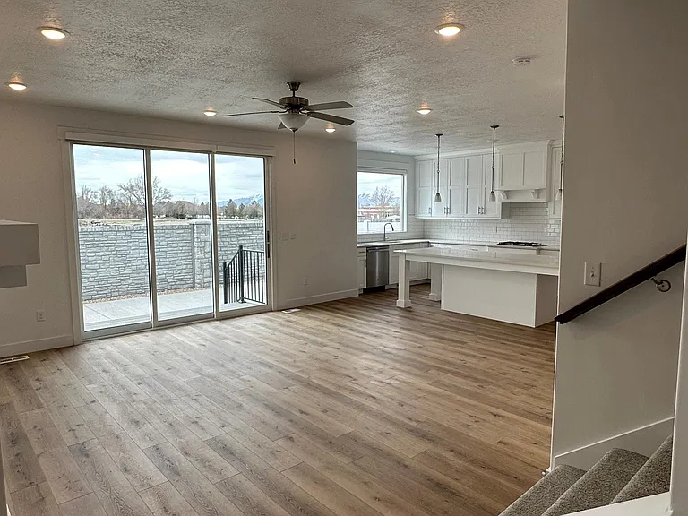 5365 Chert Ln — Photo 8