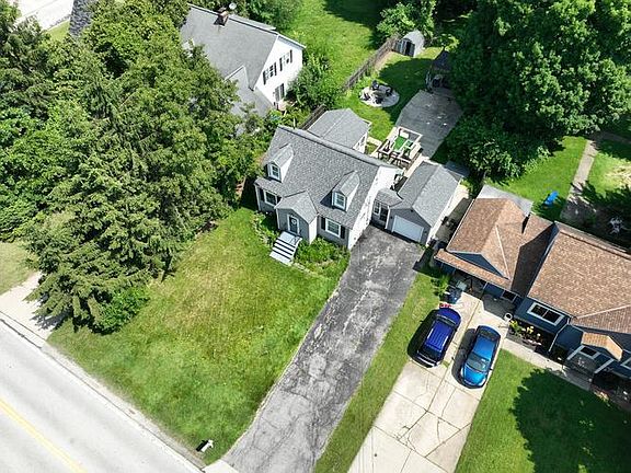3rd image of 4317 Kirtland Rd