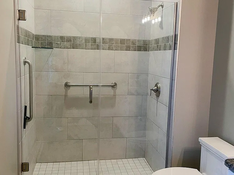 41 W Lemon St #207 — Photo 5