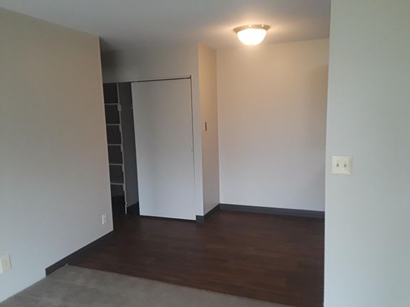 Dining and pantry space