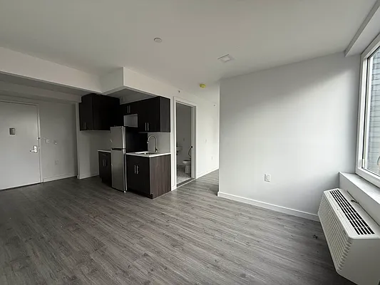 Rented by Lilia Garous Inc  | media 4