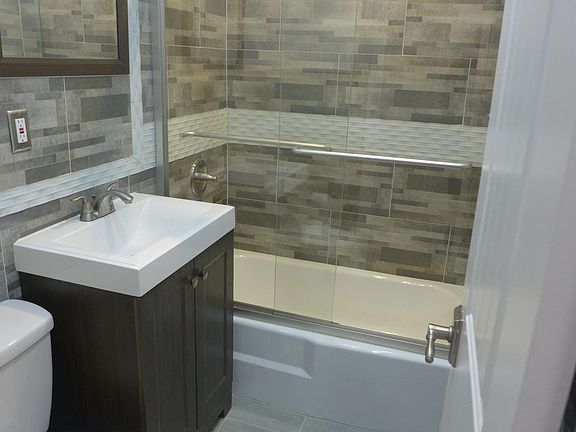 5th image of 59 Saint Johns Pl APT 4D