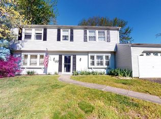 12216 Millstream Dr, Bowie, MD 20715