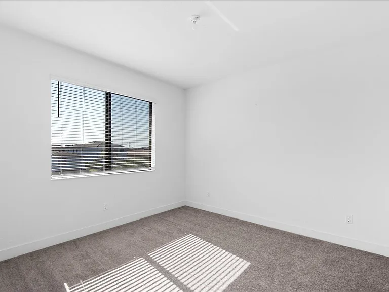 10830 Moore Dr — Photo 14