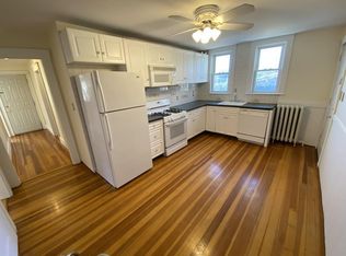 1139 Beacon St, Newton, MA 02461