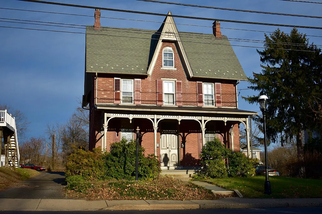 Property photo 2