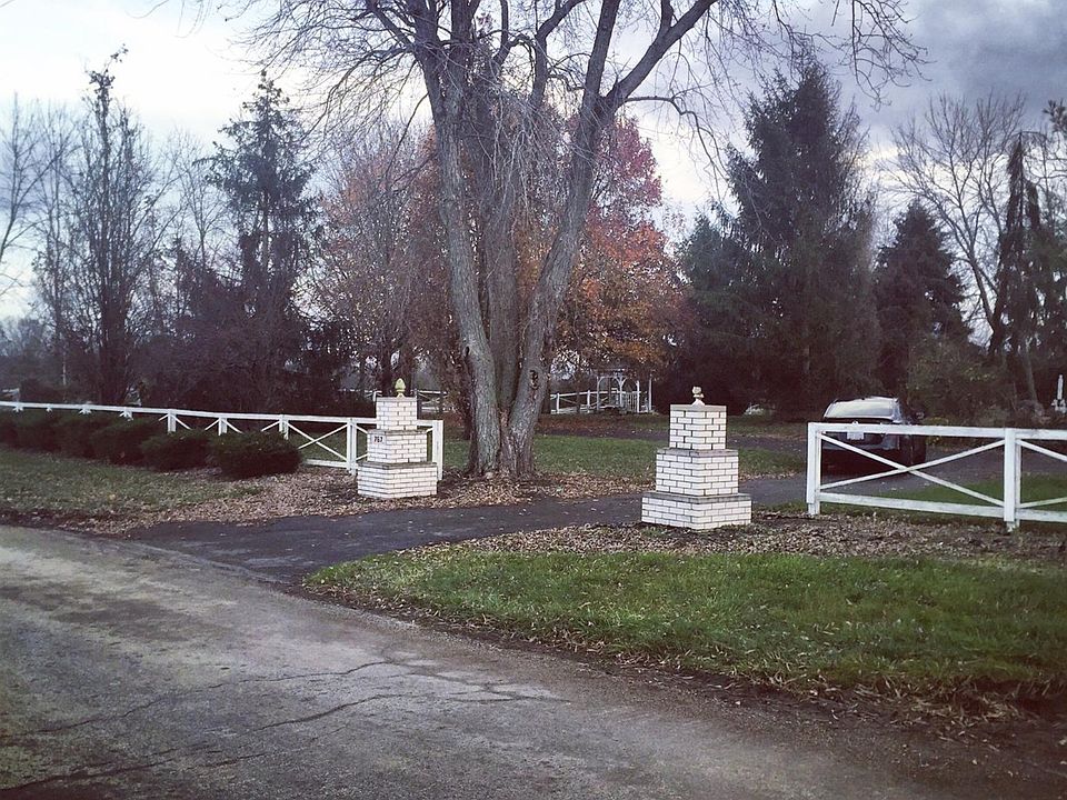 2nd image of 767 Stiver Rd