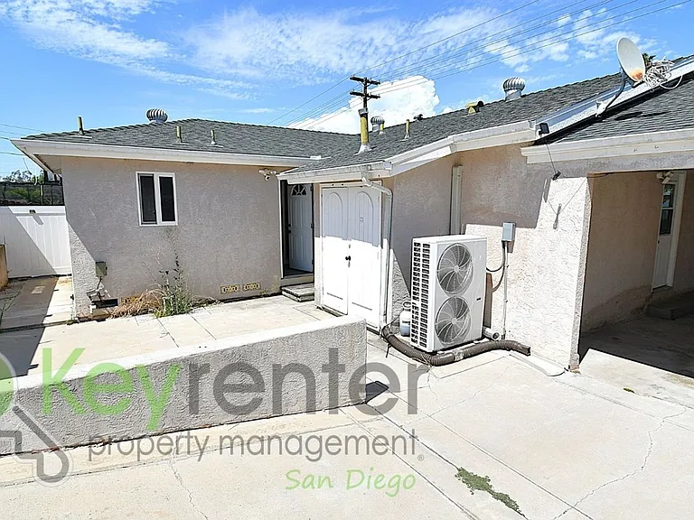 652 N Cuyamaca St N — Photo 9