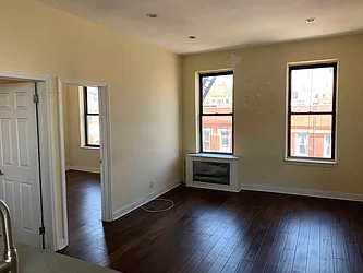 Rented by Salon Realty Corp