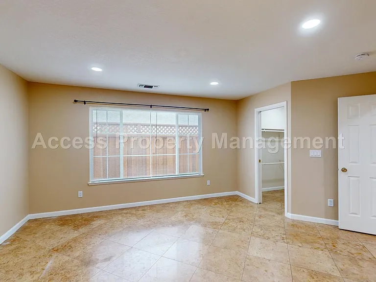 2141 Norik Dr — Photo 24