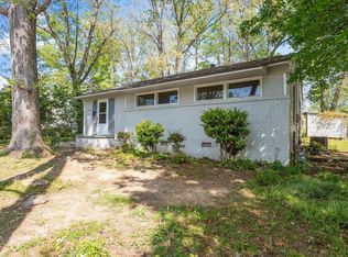 2343 Derby Dr, Raleigh, NC 27610