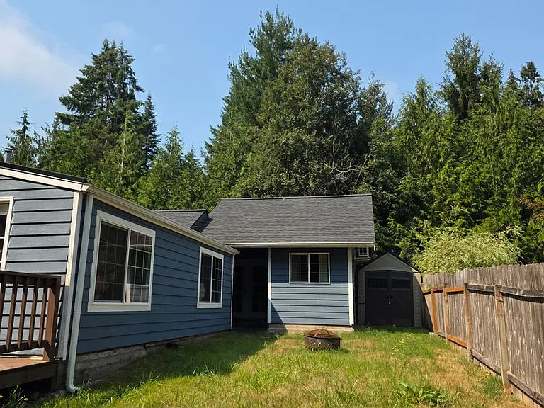1290 NE Fairgrounds Rd — Photo 30