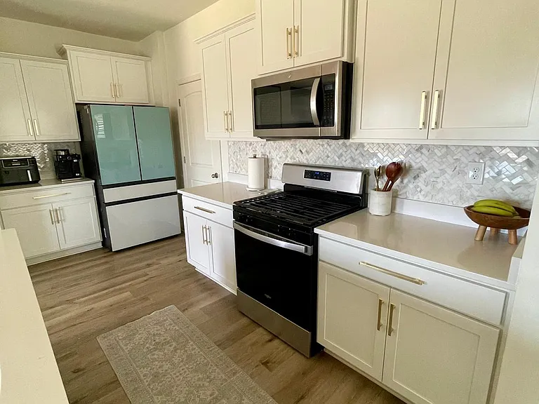 249 Chelsea Park Cir — Photo 19
