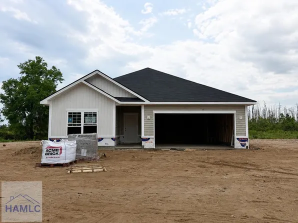 100 Cloverfield Dr SE, Allenhurst, GA 31301