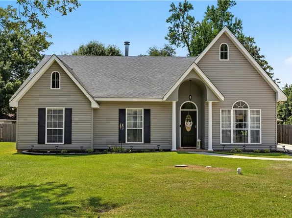 71255 Shady Lake Dr, Covington, LA 70433