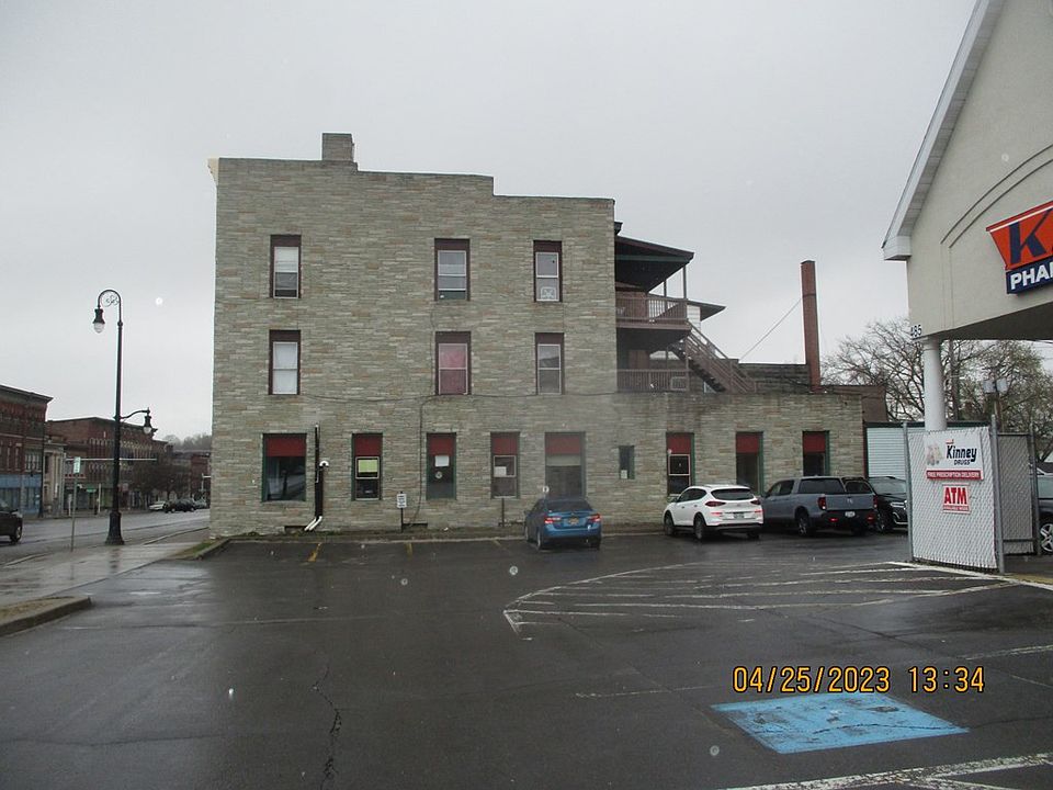 2nd image of 473-479 E Main St