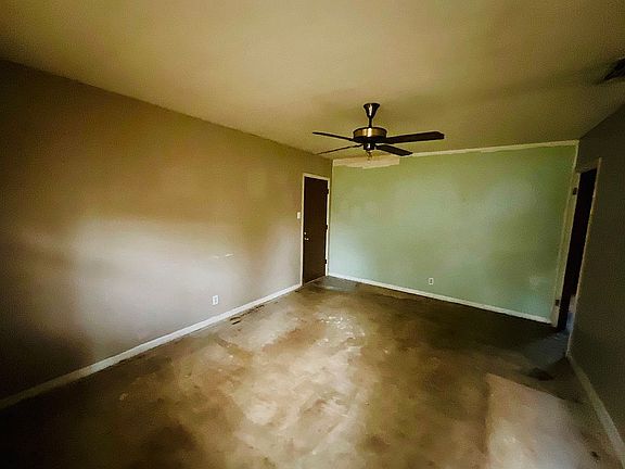 5th image of 3925 Suel Dr