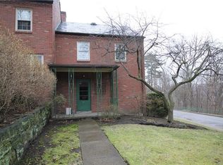 611 Olympia Rd, Mt Washington, PA 15211