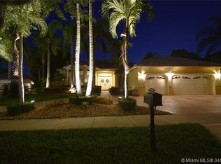 2707 Meadowood Ct, Weston, FL 33332