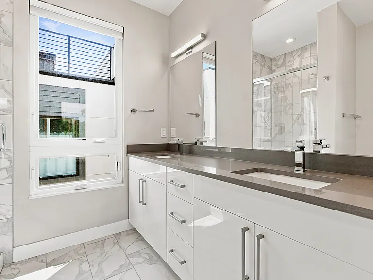 3832 Jason St #5A — Photo 22